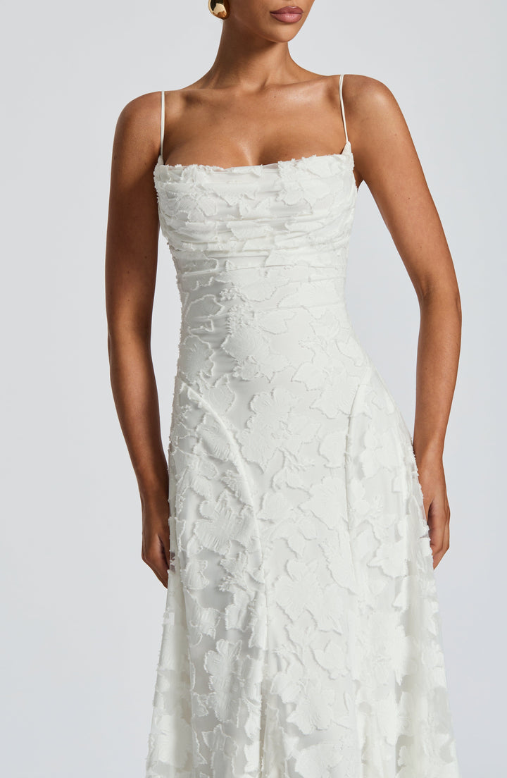 Wacława | Elegancka, drapowana sukienka maxi